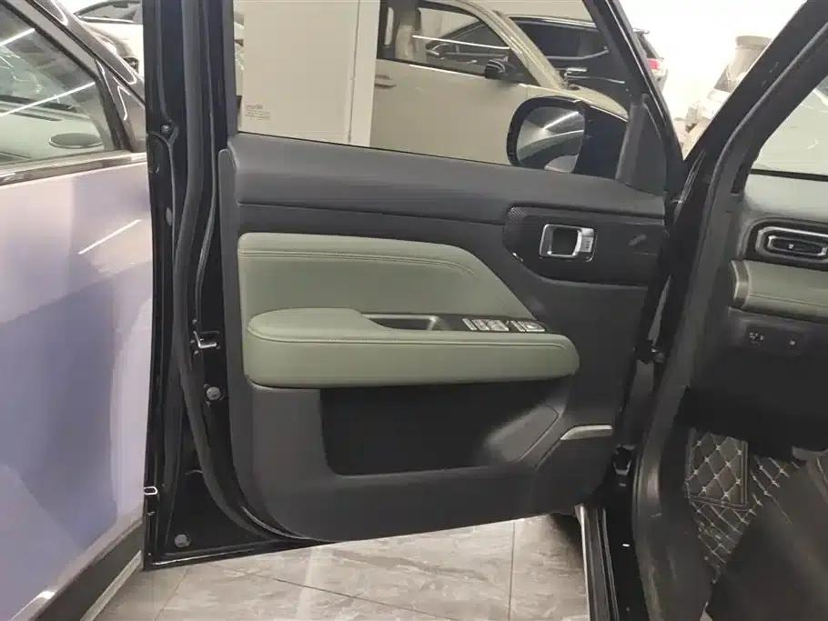 Baojun Yueye Plus 2026 Model 301km Flagship Edition — миниатюра 7