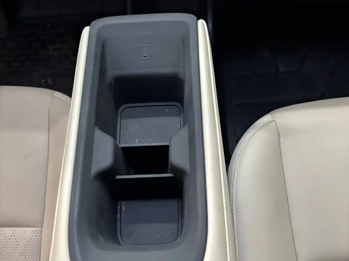 Baojun Yueye Plus 2024 Flagship Edition 4-seater — миниатюра 12