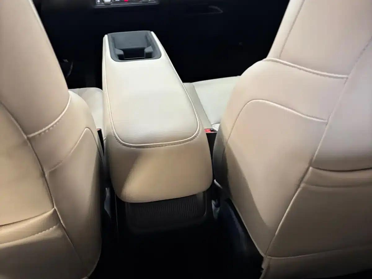 Baojun Yueye Plus 2024 Flagship Edition 4-seater — миниатюра 13