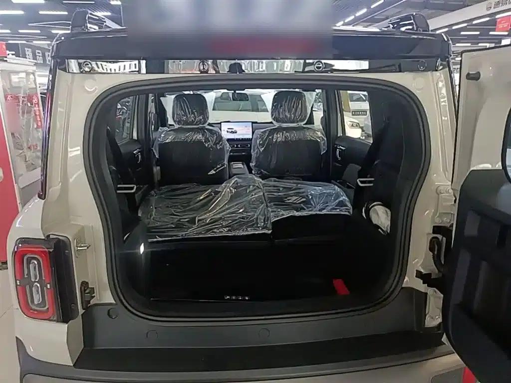 Baojun Yueye Plus 2026 Model 301km Flagship Edition — миниатюра 19