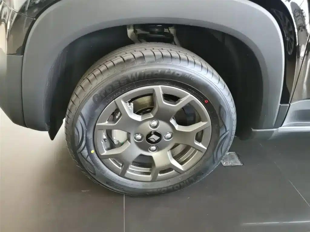 Baojun Yueye Plus 2026 Model 301km Flagship Edition — миниатюра 23