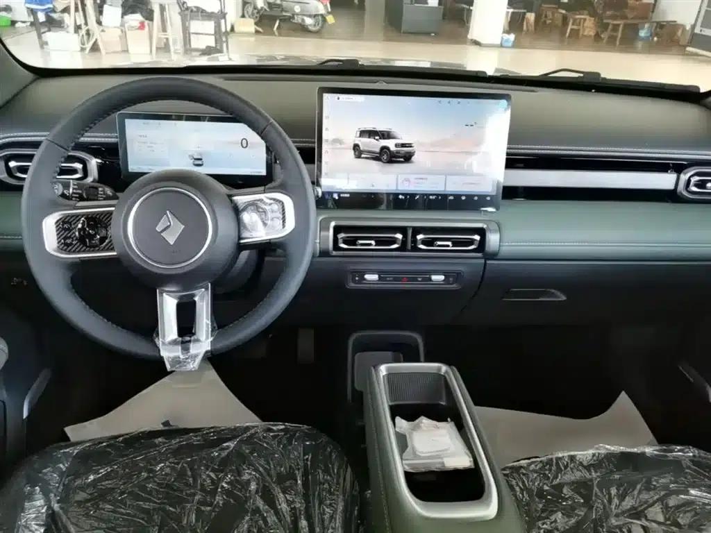 Baojun Yueye Plus 2026 Model 301km Flagship Edition — миниатюра 10