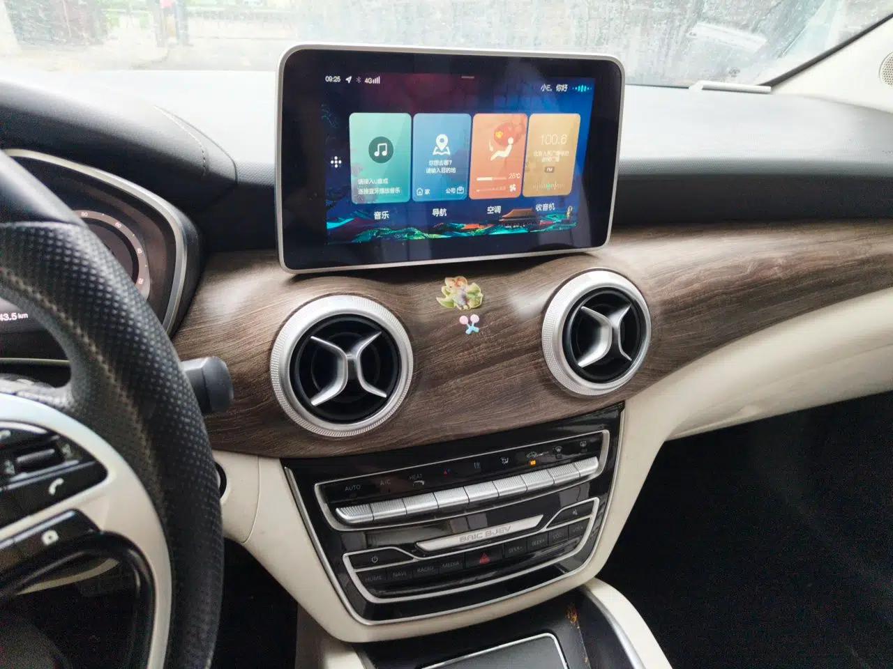 BAIC Beijing EU5 2018 R500 Smart Wind Edition — миниатюра 10