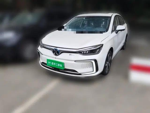 BAIC Beijing EU5 2018 R500 Smart Wind Edition