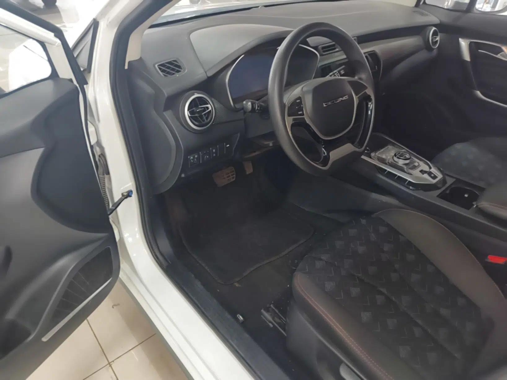 BAIC Beijing EU5 2022 Ride-Hailing Edition — миниатюра 19