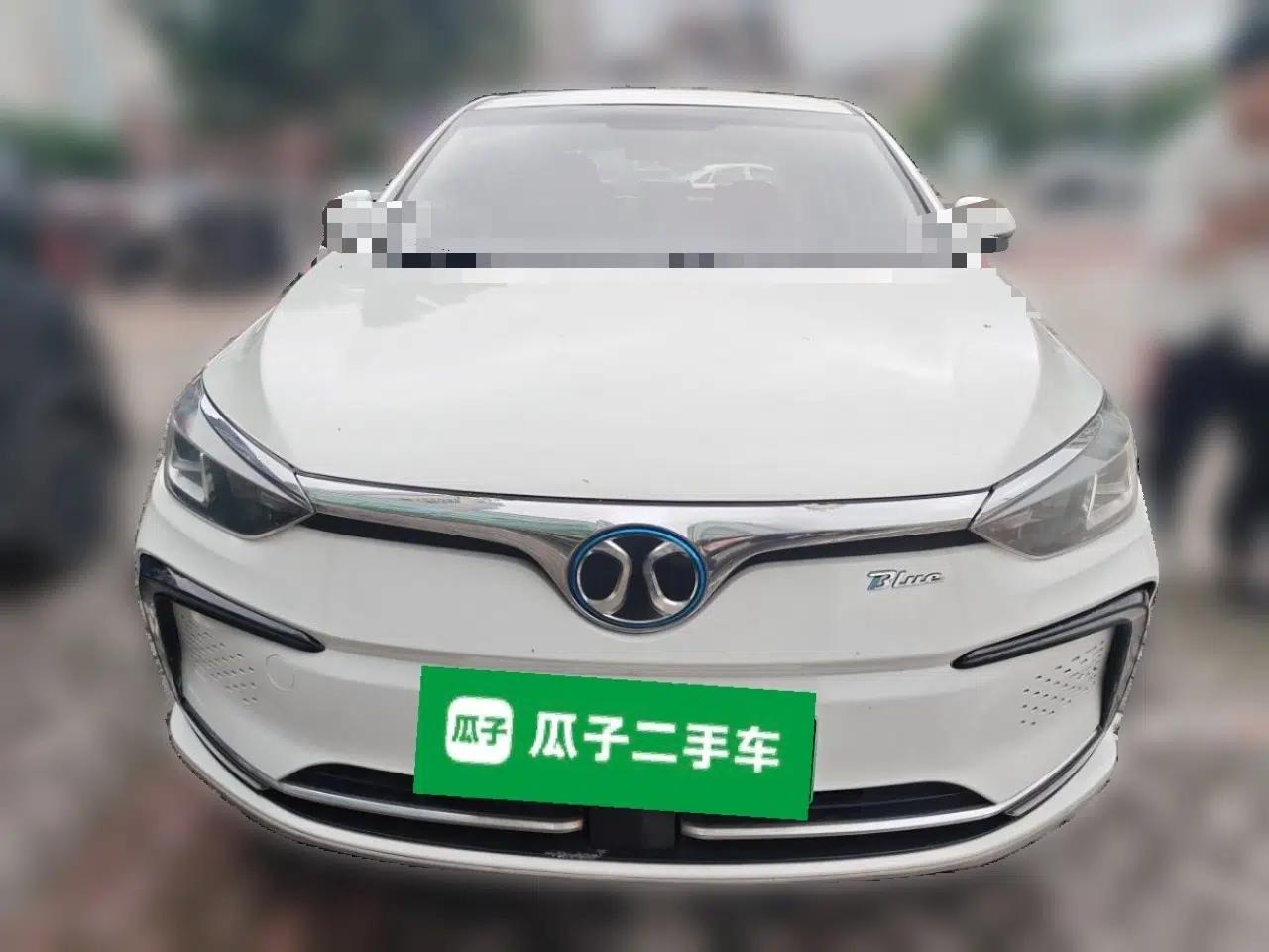 BAIC Beijing EU5 2018 R500 Smart Wind Edition — миниатюра 2