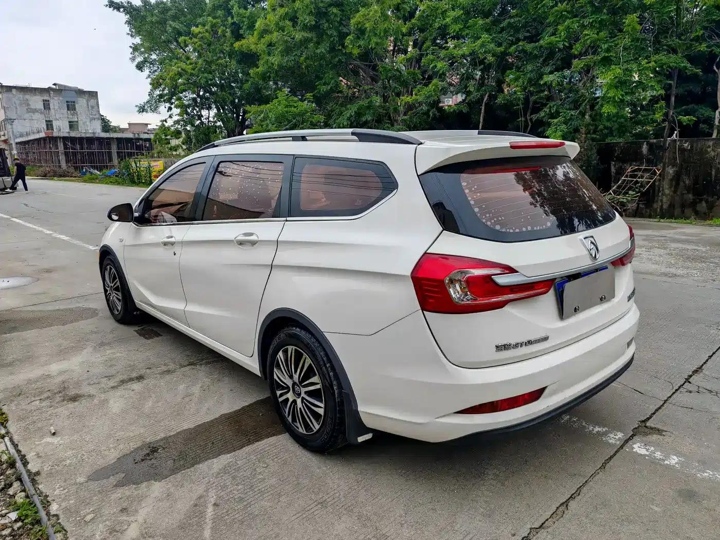 Baojun 310W 2017 1.5L Manual Comfort Model (National V Emission Standard) — миниатюра 5