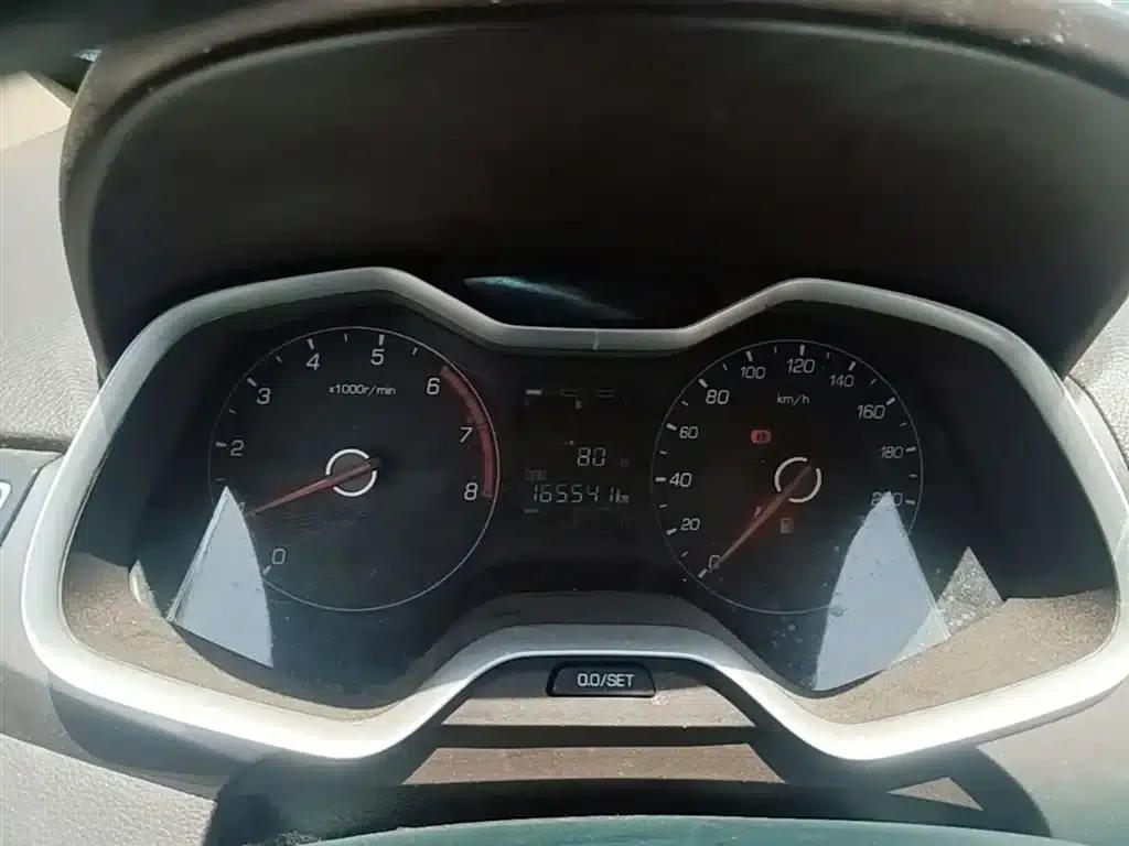 Baojun 310W 2017 1.5L Manual Comfort Model (National V Emission Standard) — миниатюра 12