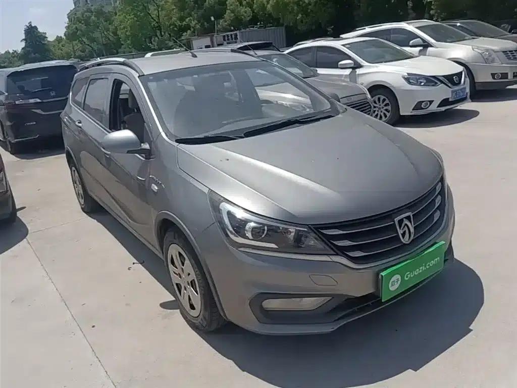 Baojun 310W 2017 1.5L Manual Comfort Model (National V Emission Standard) — миниатюра 4