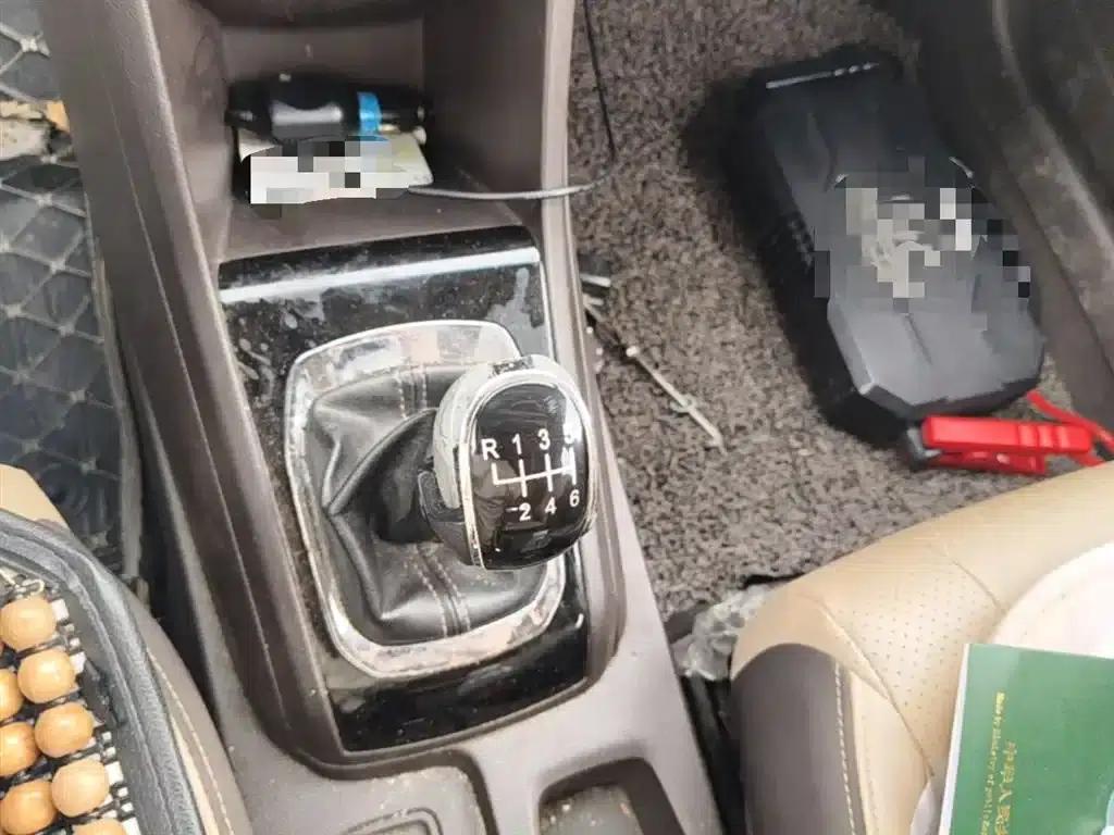 Baojun 310W 2017 1.5L Manual Fashion Edition (National V Emission Standard) — миниатюра 21