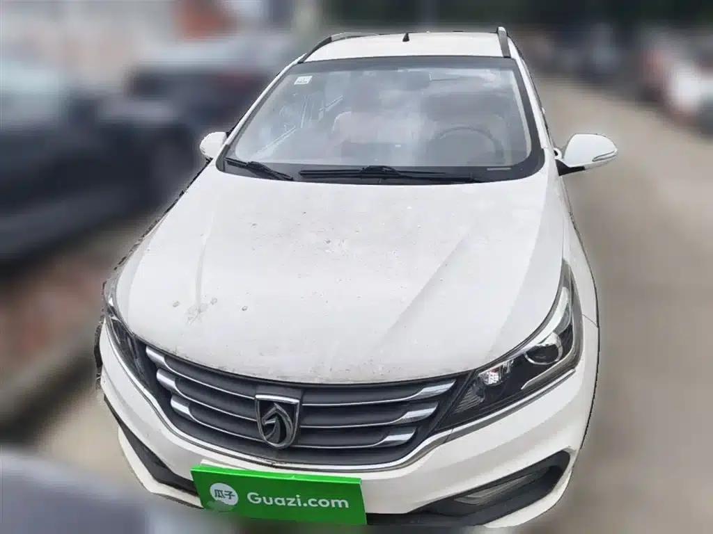 Baojun 310W 2017 1.5L Manual Fashion Edition (National V Emission Standard) — миниатюра 5