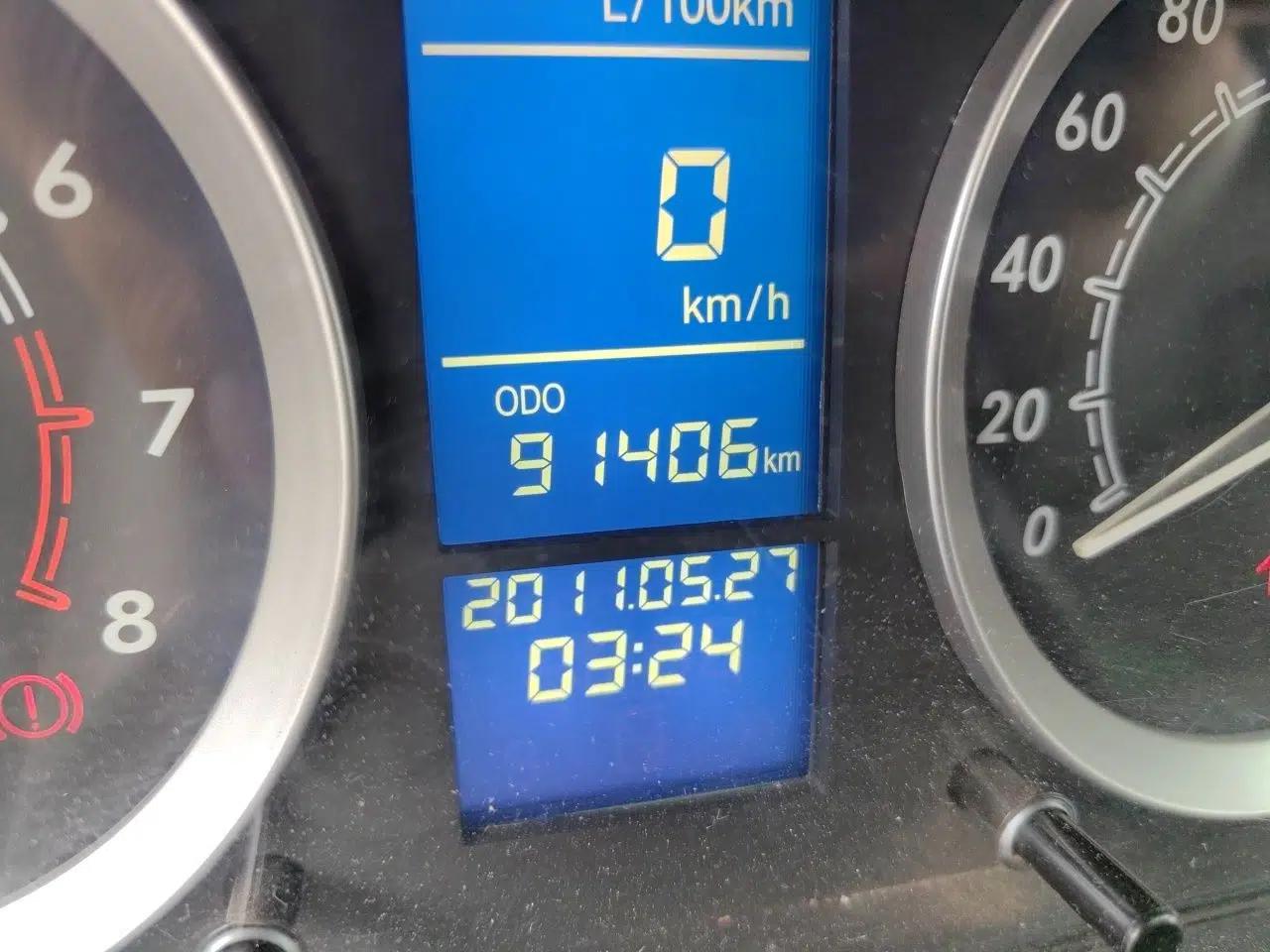 BAIC E Series 2013 Sedan 1.5L Manual Lotte Edition — миниатюра 13