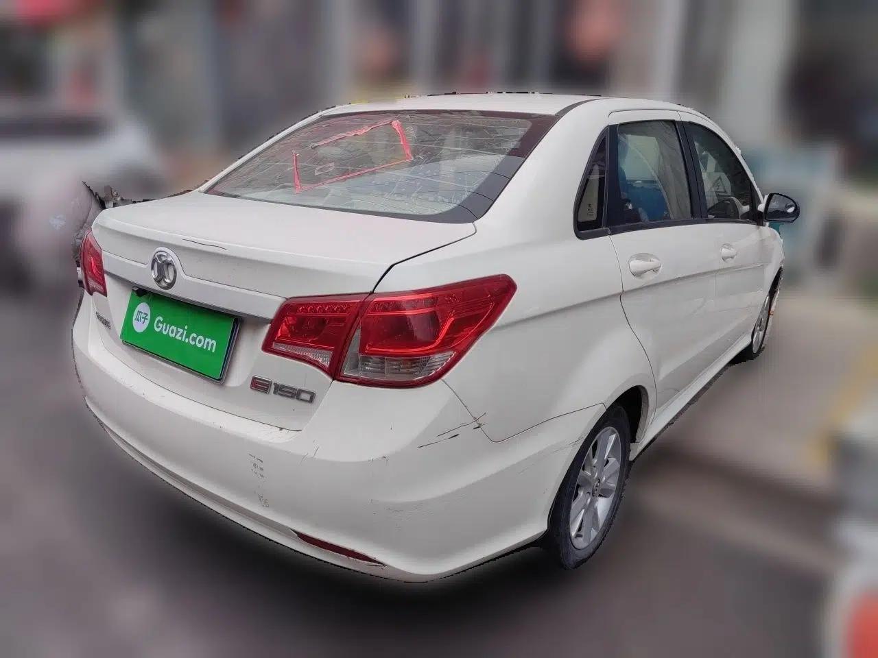BAIC E Series 2013 Sedan 1.5L Manual Lotte Edition — миниатюра 6