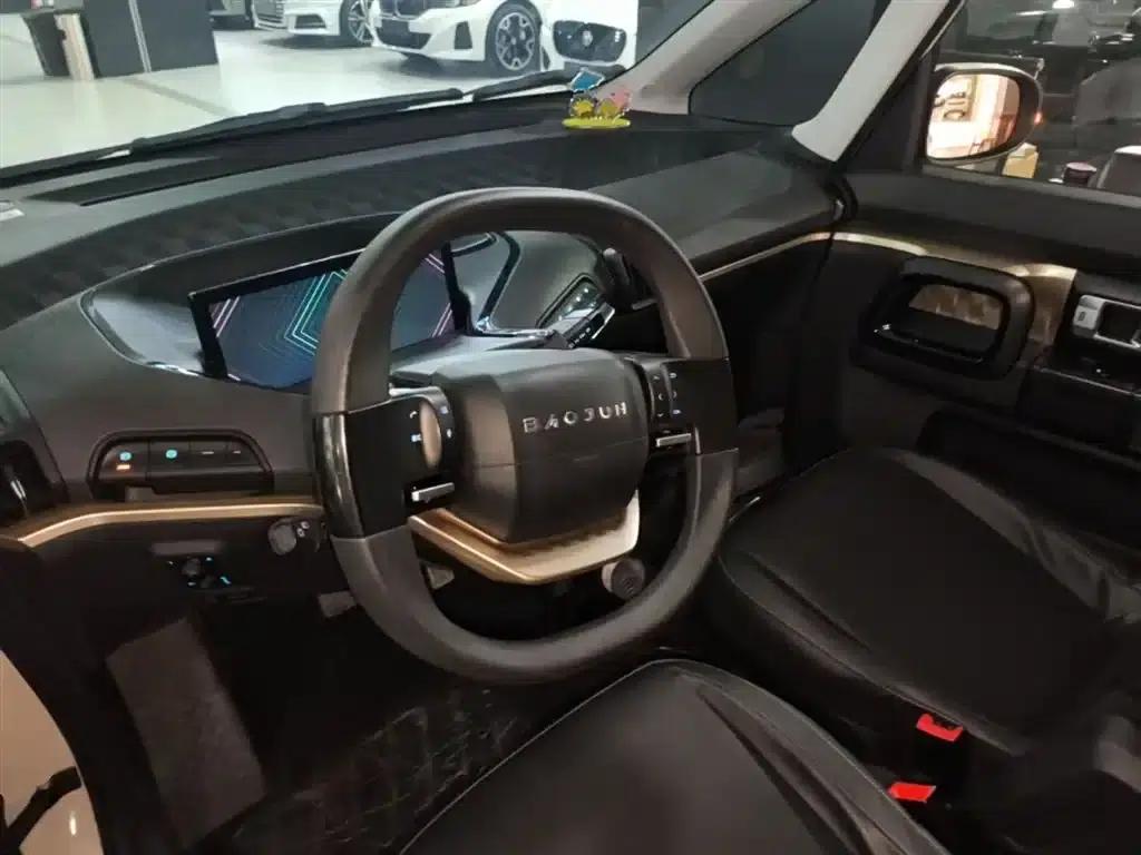 Baojun KiWi EV 2021 Artist Edition Ternary Lithium — миниатюра 11