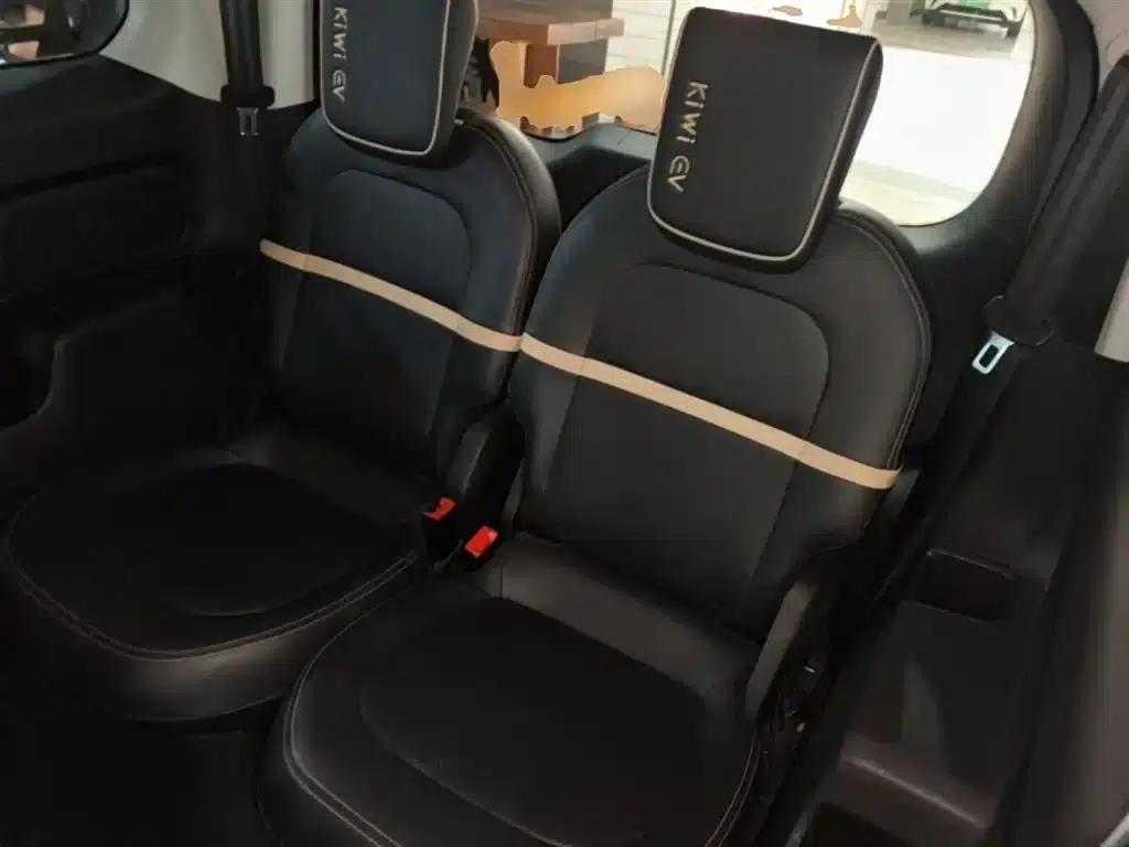 Baojun KiWi EV 2021 Artist Edition Ternary Lithium — миниатюра 17