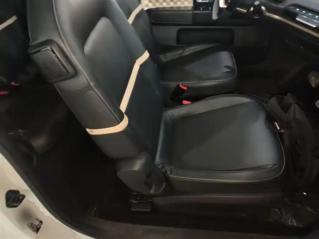 Baojun KiWi EV 2021 Artist Edition Ternary Lithium — миниатюра 25