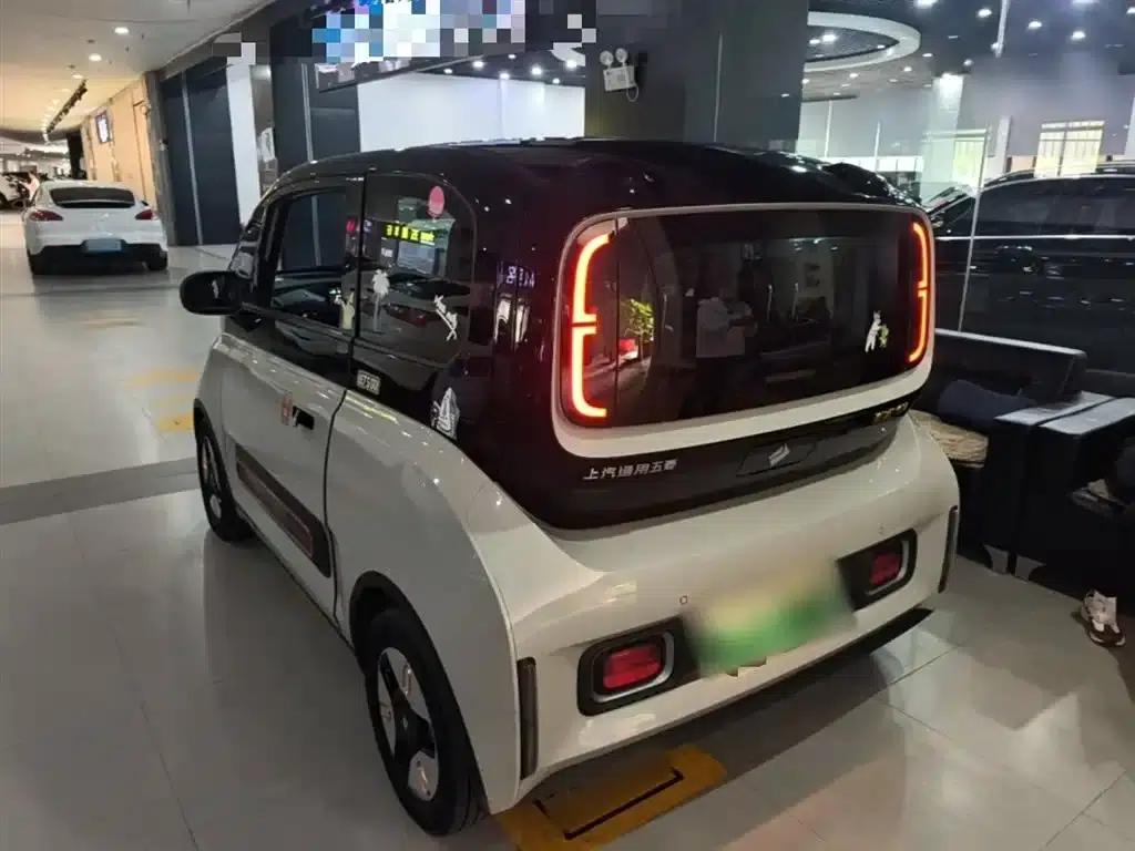 Baojun KiWi EV 2021 Artist Edition Ternary Lithium — миниатюра 5
