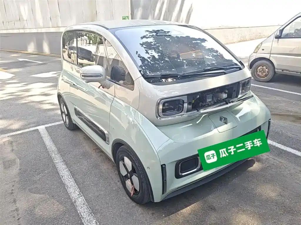 Baojun KiWi EV 2023 DJI Edition Lithium Iron Phosphate — миниатюра 4