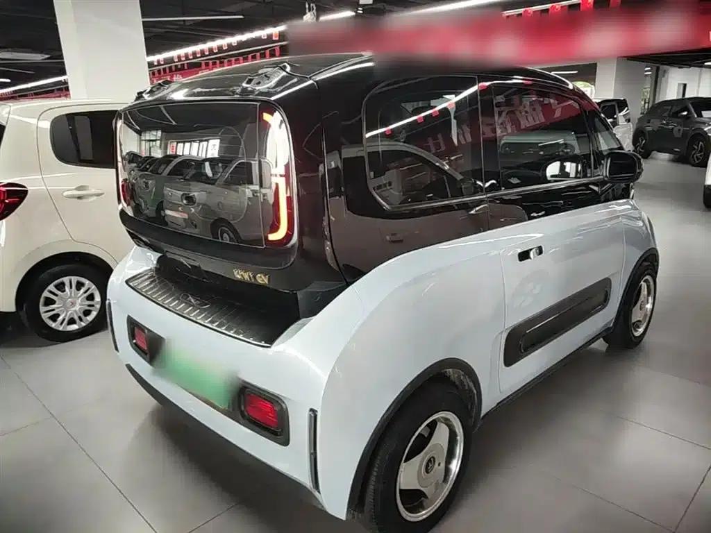 Baojun KiWi EV 2021 Artist Edition Ternary Lithium — миниатюра 7