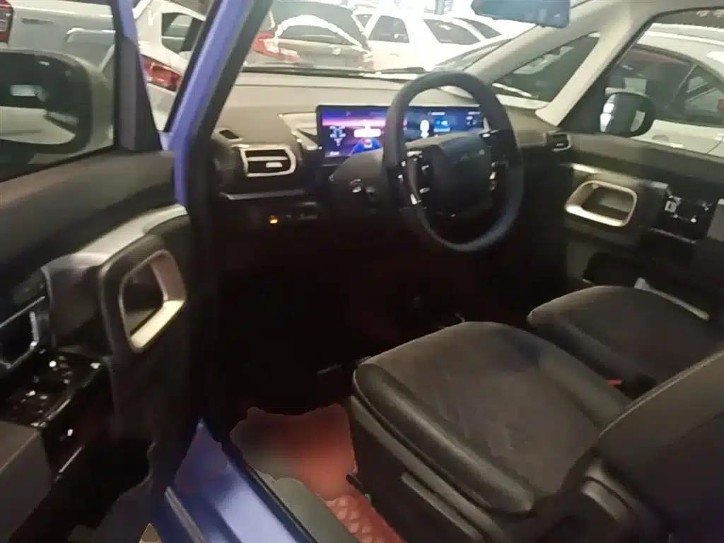 Baojun KiWi EV 2023 Smart Luxury Edition (Lithium Iron Phosphate) — миниатюра 16