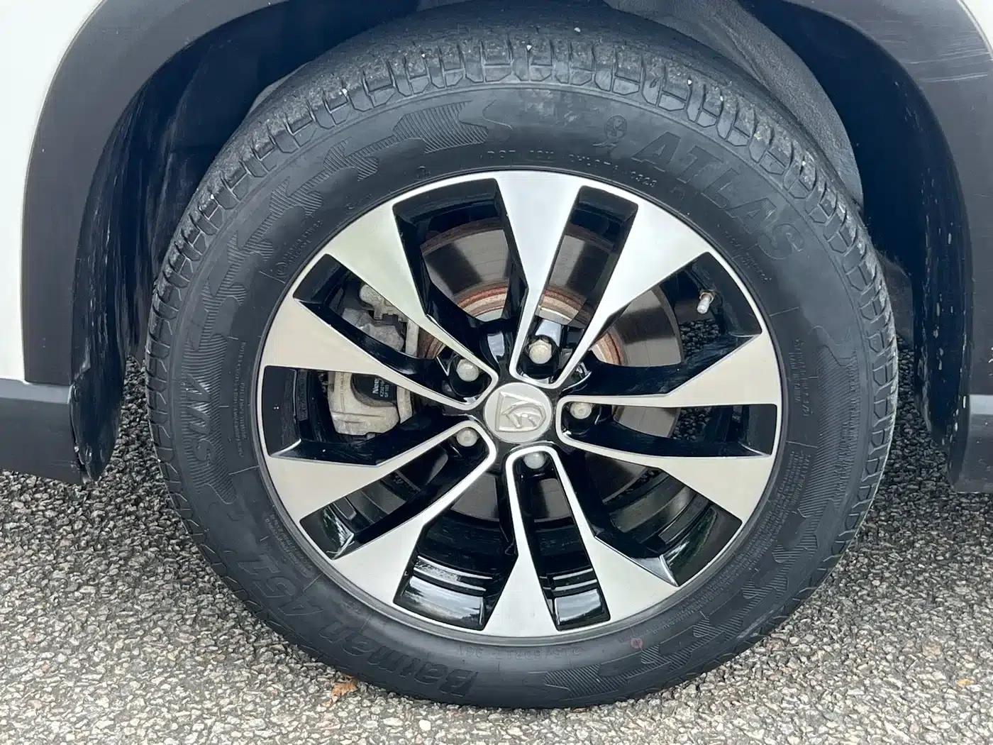 Baojun 530 2020 1.5T CVT Premium Connected Edition 5-seater — миниатюра 20