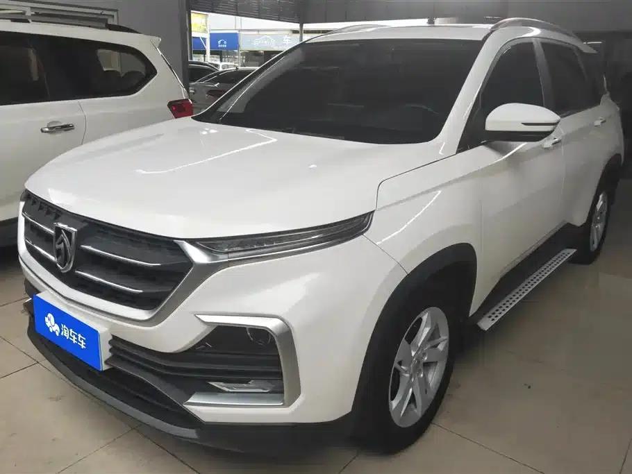 Baojun 530 2019 1.5T CVT Luxury 7-seater National V emission standard — миниатюра 1
