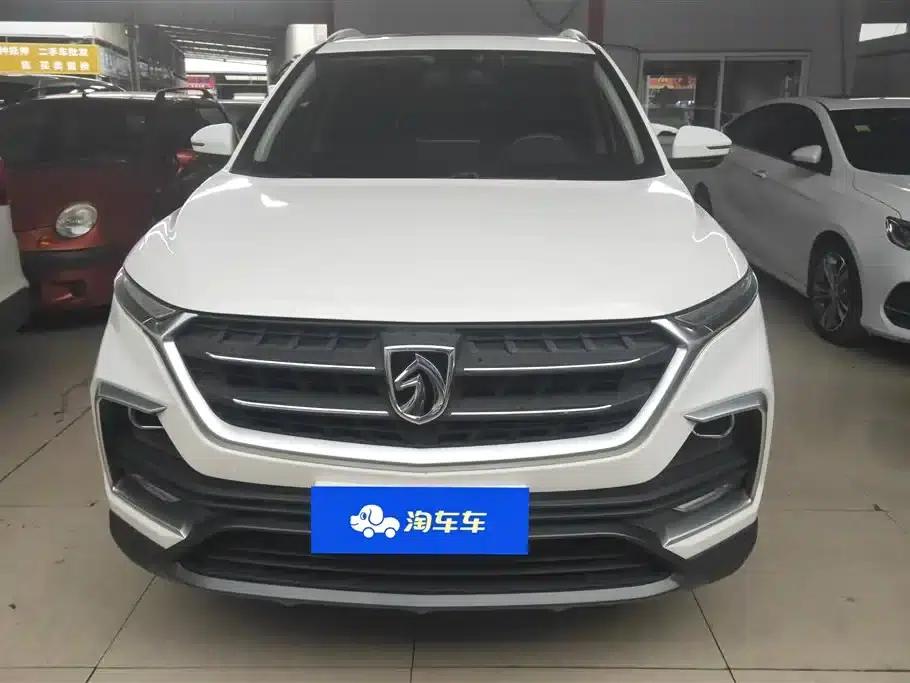 Baojun 530 2019 1.5T CVT Luxury 7-seater National V emission standard — миниатюра 2