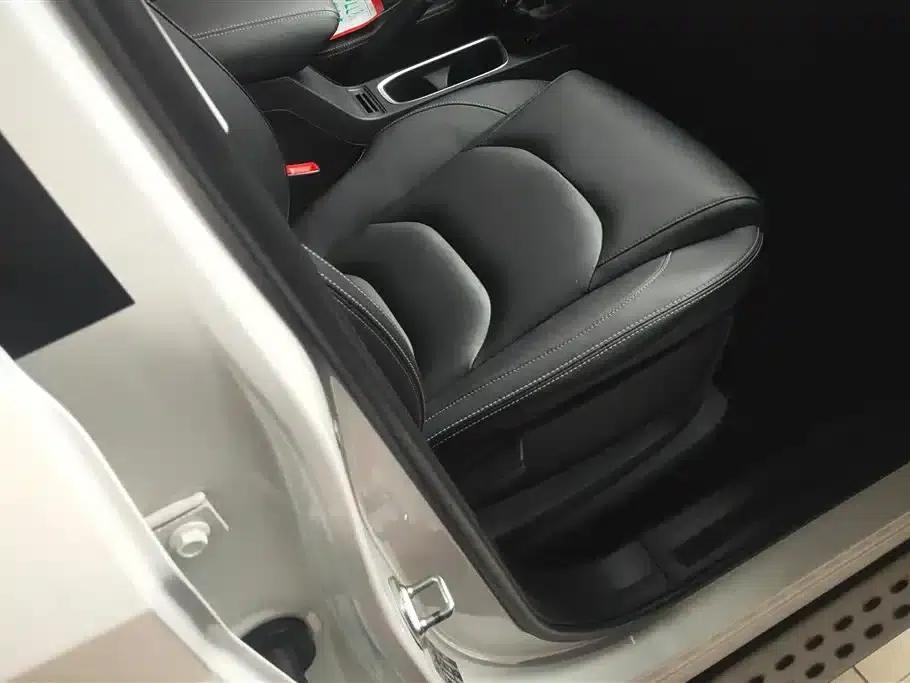 Baojun 530 2019 1.5T CVT Luxury 7-seater National V emission standard — миниатюра 8