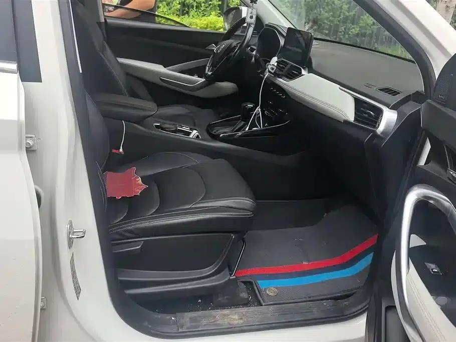 Baojun 530 2018 1.5T DCT Flagship Edition (National V Emission Standard) — миниатюра 8