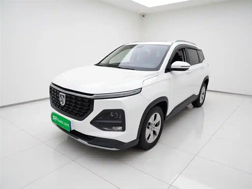Baojun 530 2020 1.5T CVT Luxury Connected Edition 5-seater — миниатюра 1
