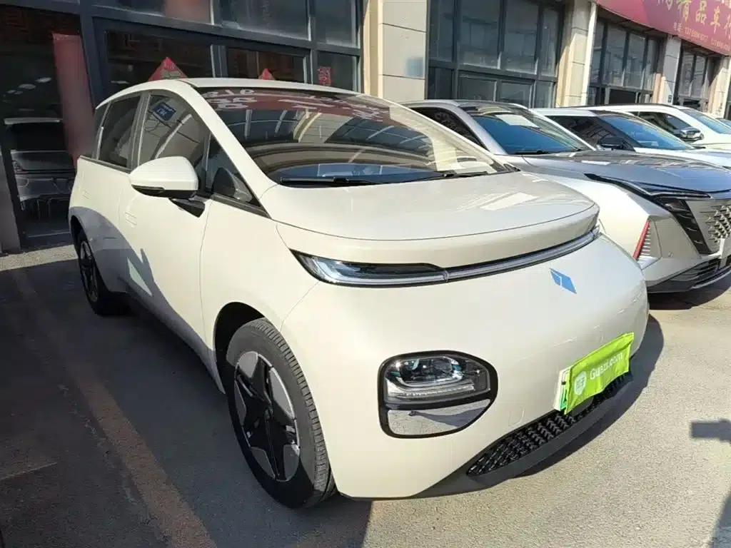 Baojun Cloud 2023 360 Plus — миниатюра 4