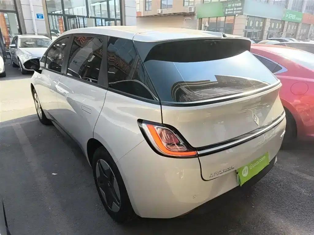 Baojun Cloud 2023 360 Plus — миниатюра 5