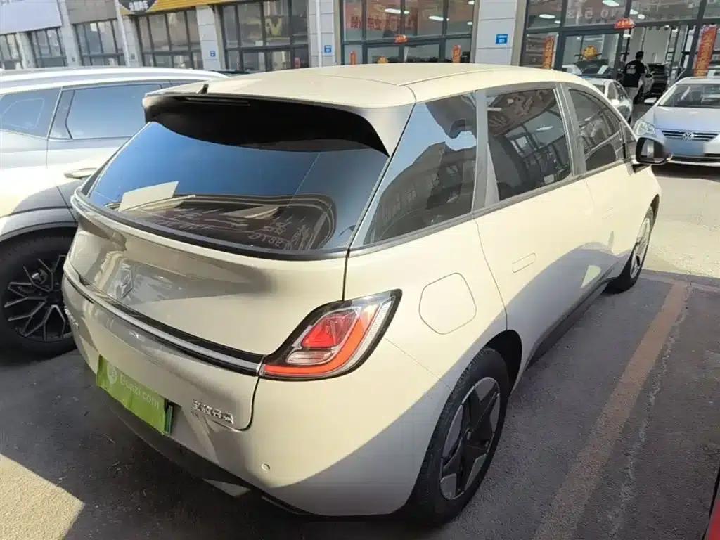 Baojun Cloud 2023 360 Plus — миниатюра 7