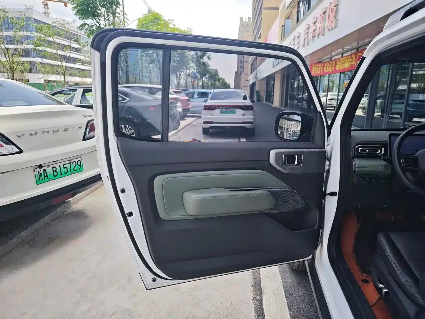 Baojun Yueye 2023 Smart Supreme Edition — миниатюра 10