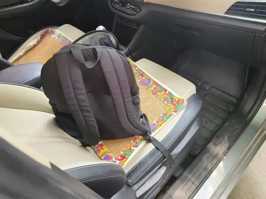 Baojun 360 2018 1.5L Manual Deluxe Edition (National V Emission Standard) — миниатюра 8