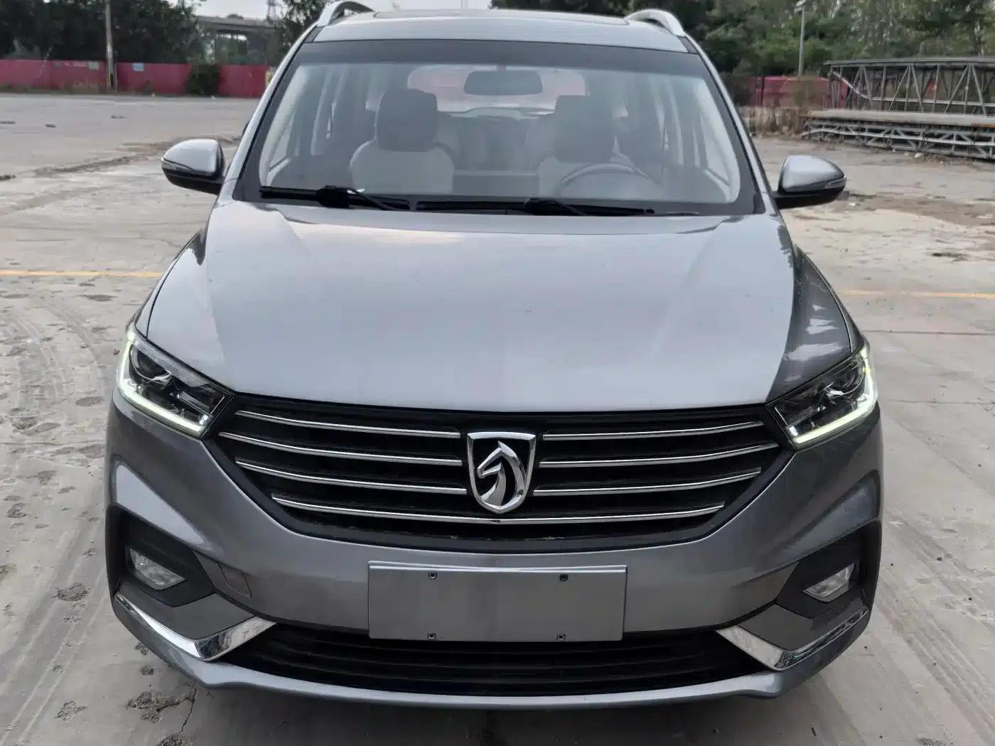Baojun 360 2018 1.5L Manual Deluxe Edition (National V Emission Standard) — миниатюра 2
