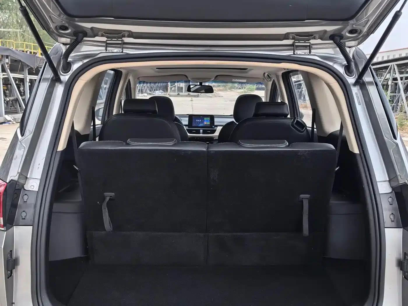 Baojun 360 2018 1.5L Manual Deluxe Edition (National V Emission Standard) — миниатюра 7