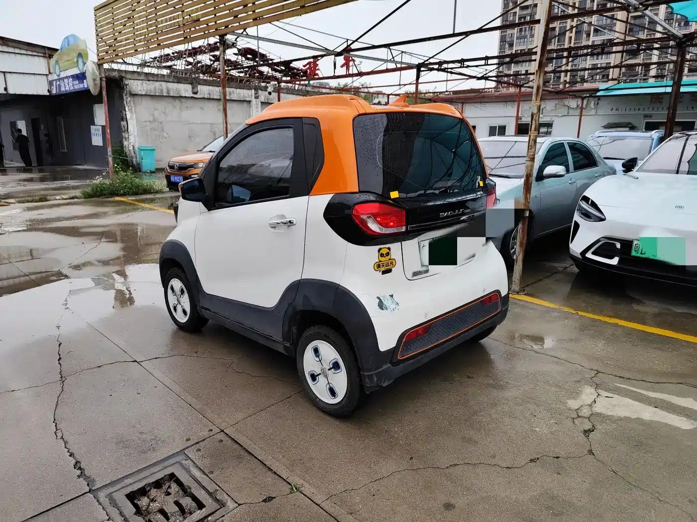 Baojun E100 2019 Model 250KM Smart Edition — миниатюра 4