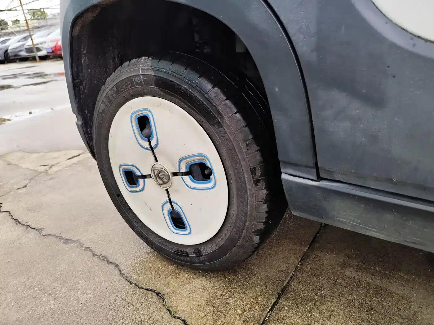 Baojun E100 2019 Model 250KM Smart Edition — миниатюра 8