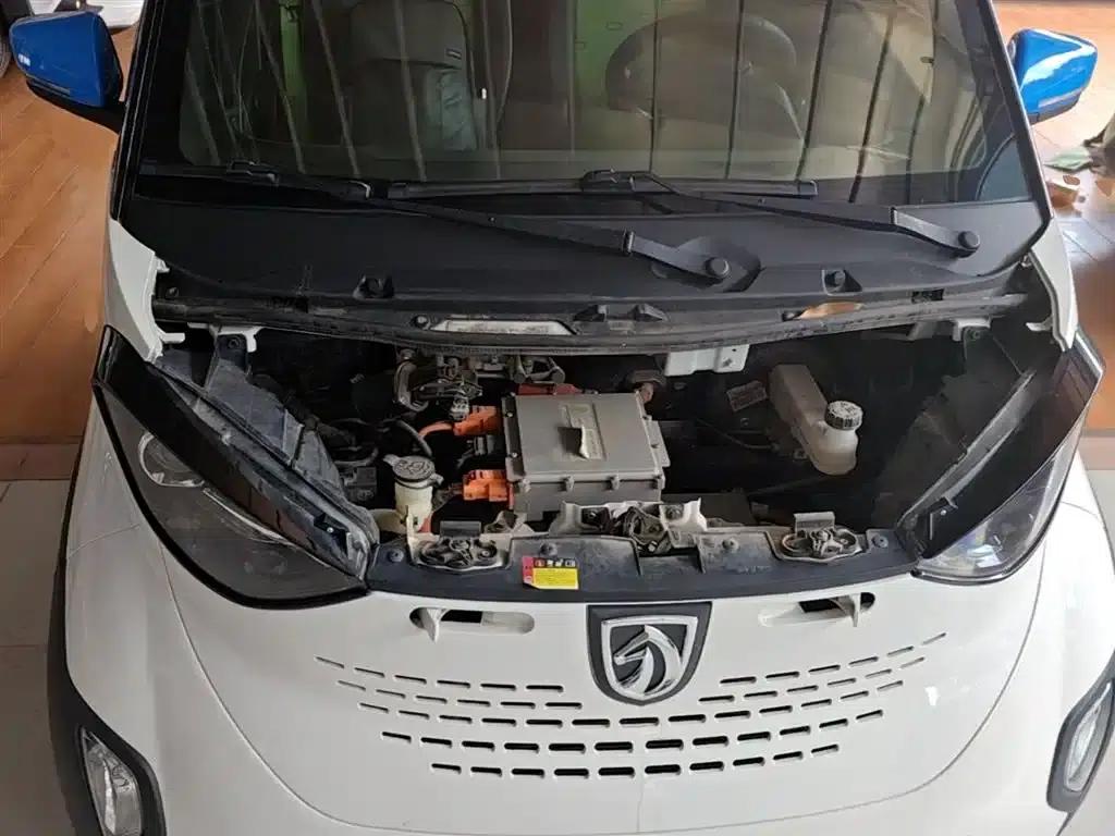 Baojun E100 2020 Model 305KM Smart Edition — миниатюра 20