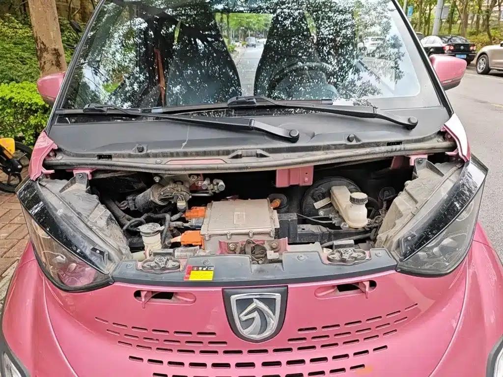 Baojun E100 2019 Model 250KM Smart Edition — миниатюра 17