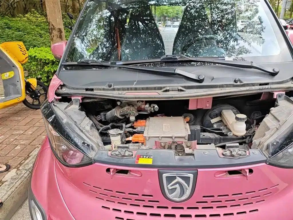 Baojun E100 2019 Model 250KM Smart Edition — миниатюра 23