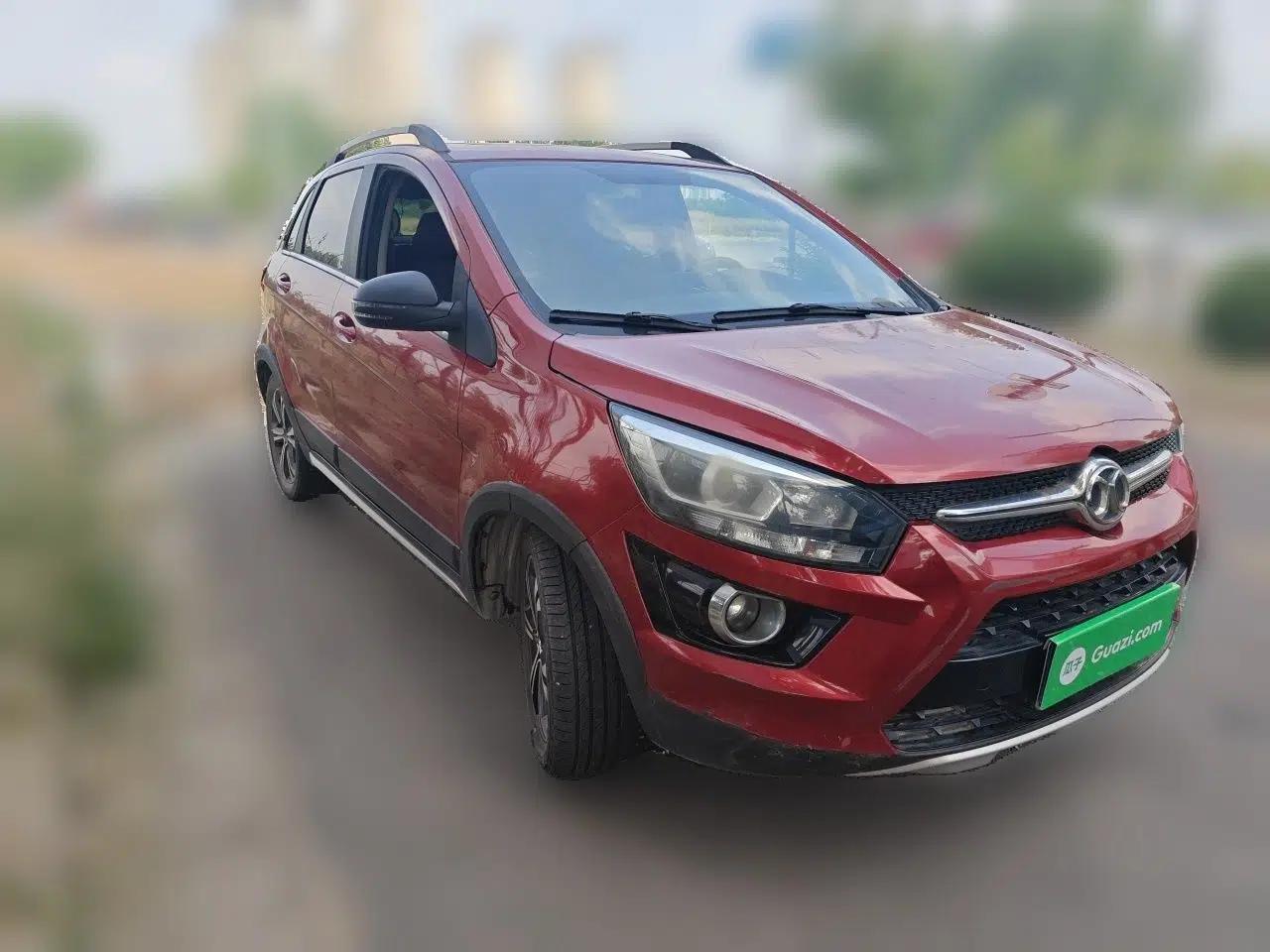 BAIC Senova X25 2015 1.5L Automatic Elite Model — миниатюра 3