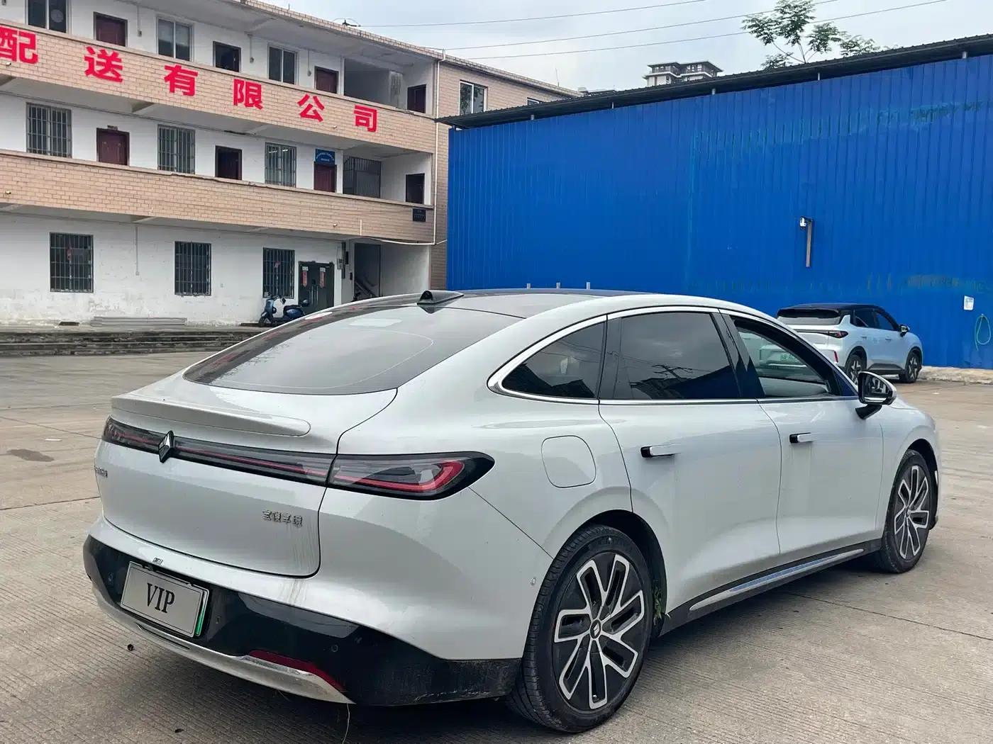 Baojun Enjoy 2025 Plug-in Hybrid 140km/h Luxury Edition — миниатюра 5