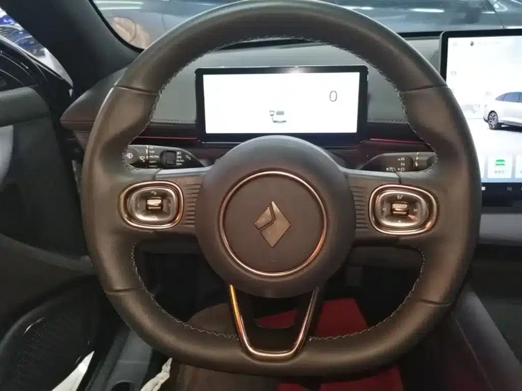 Baojun Enjoy 2025 Plug-in Hybrid 140km/h Luxury Edition — миниатюра 11