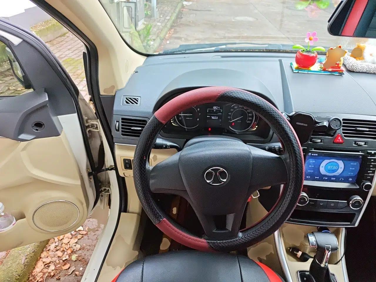 BAIC Senova D20 2015 Hatchback 1.5L Automatic Lotte Edition — миниатюра 11