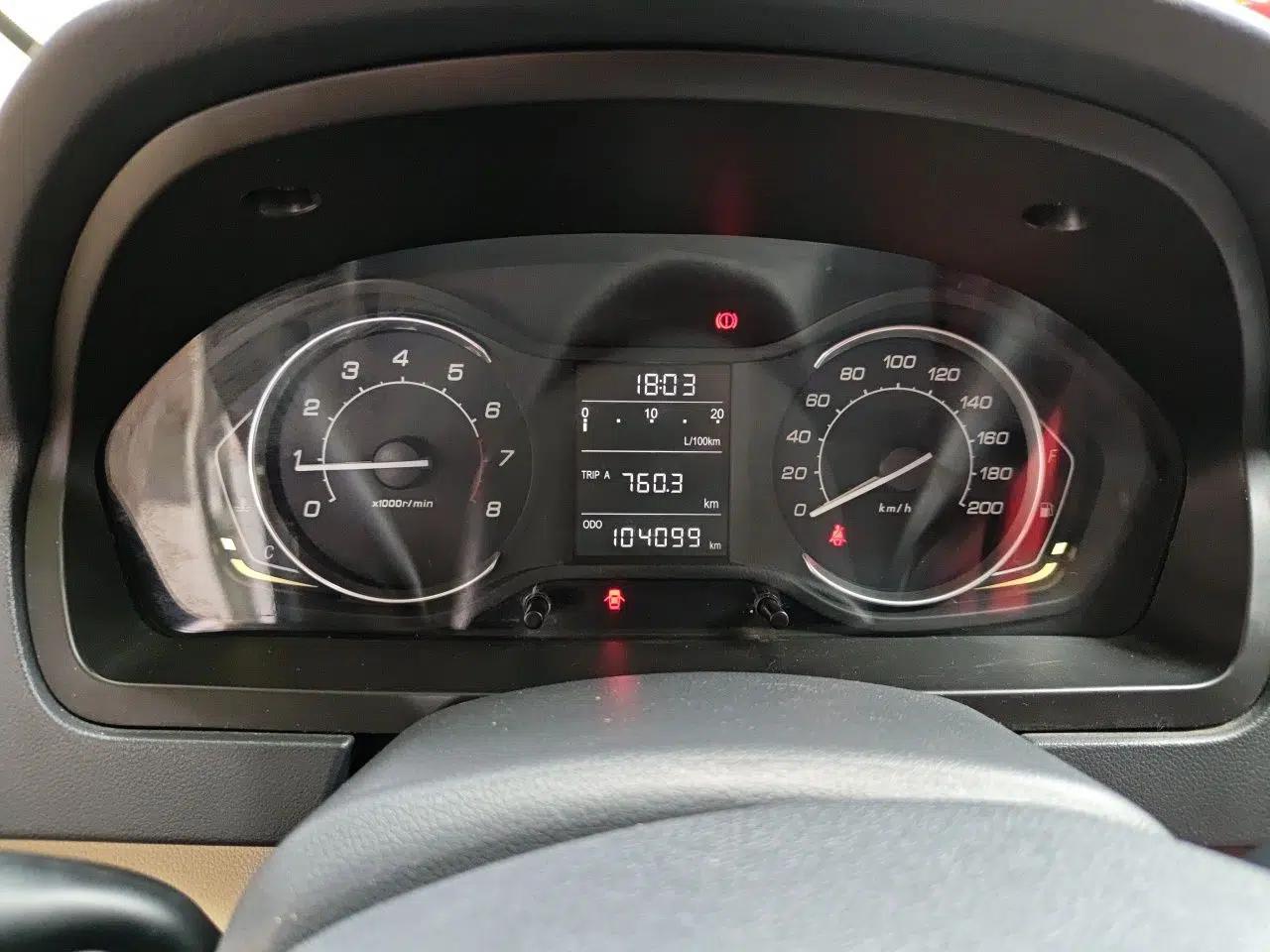BAIC Senova D20 2015 Hatchback 1.5L Automatic Lotte Edition — миниатюра 12
