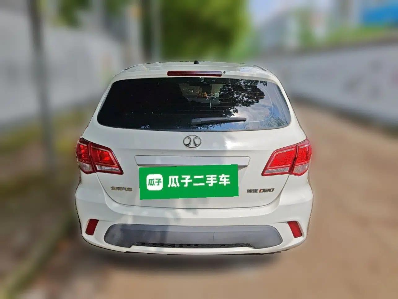 BAIC Senova D20 2015 Hatchback 1.5L Automatic Lotte Edition — миниатюра 5