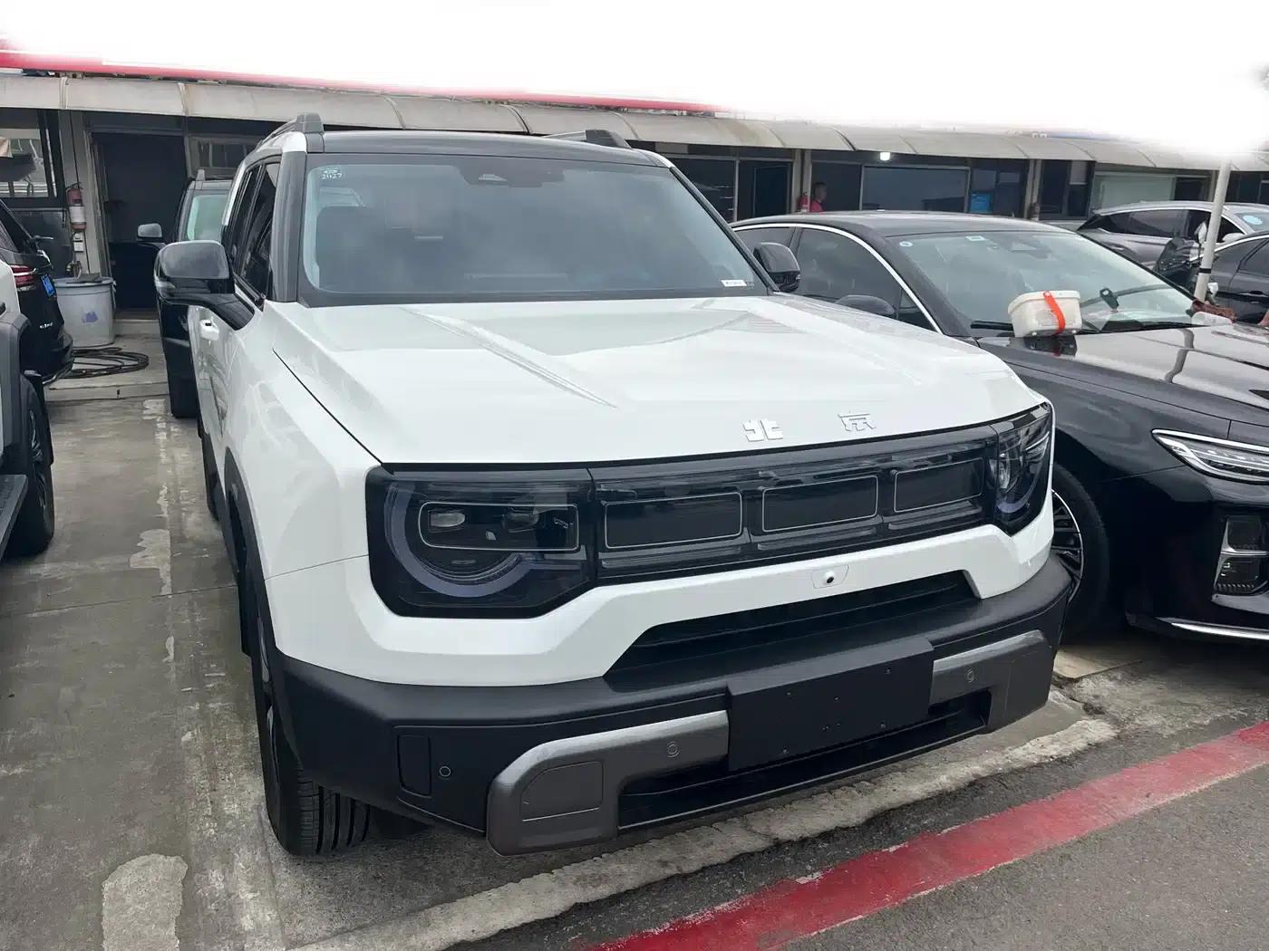 Beijing BJ30 2024 1.5T Off-Road Pro Edition — миниатюра 3