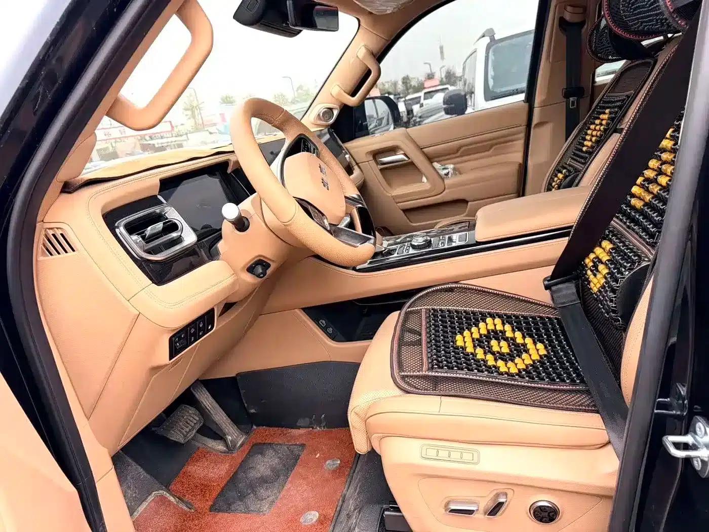 Beijing BJ60 Extended Range 2024 Model, 5-Seater Extended Range Advanced Edition — миниатюра 4
